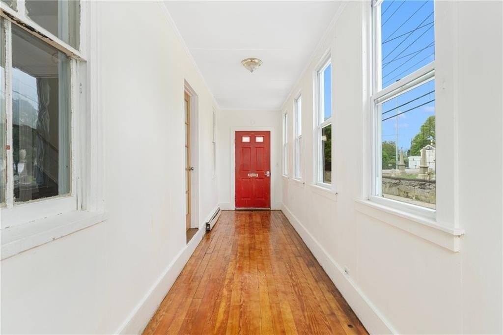 53 Warner St - Photo 4 of 34