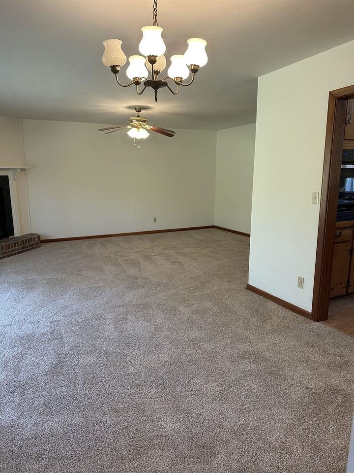 1406 Devils Dip - Photo 7 of 24