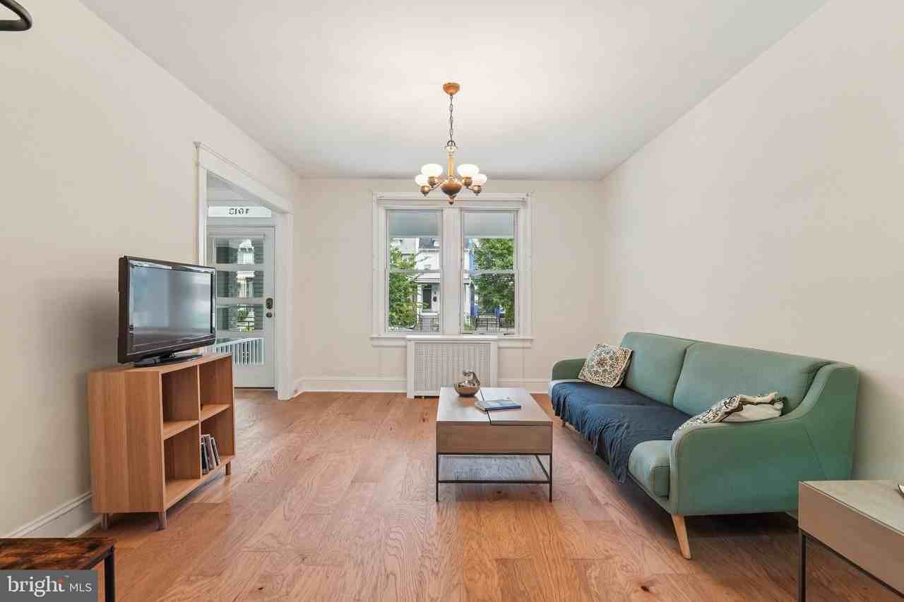 4013 13th St Nw - Photo 3 of 31