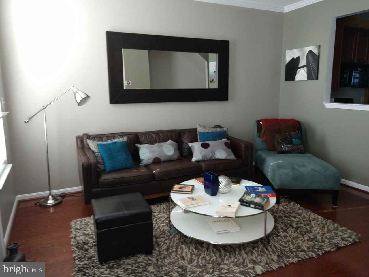 5627 Lanier Ave - Photo 5 of 19