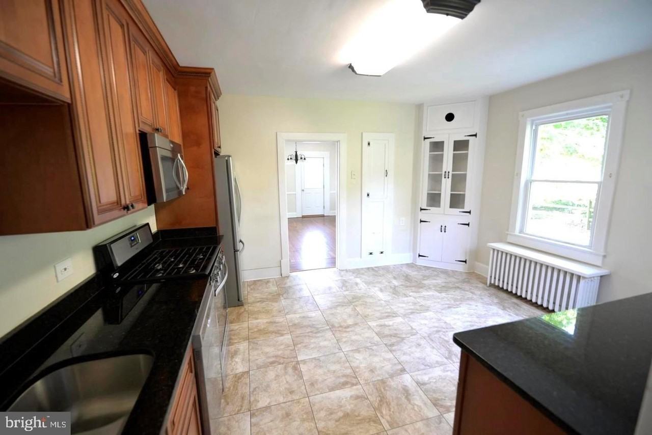 720 Church Hill Rd - Photo 4 of 16