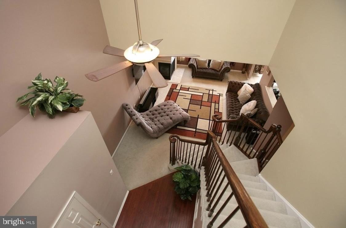 60 Cypress Point Rd - Photo 4 of 20