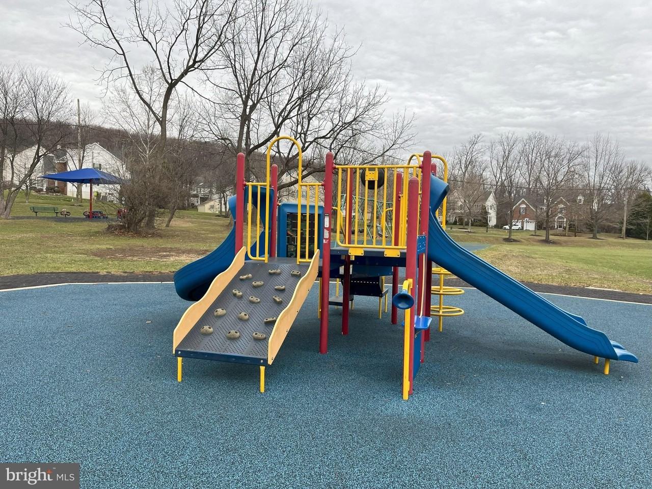 18 Madison Way - Photo 4 of 10