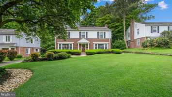 featured image of 646 Green Briar Rd