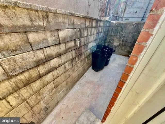 1817 S 5th St - Photo 6 of 23