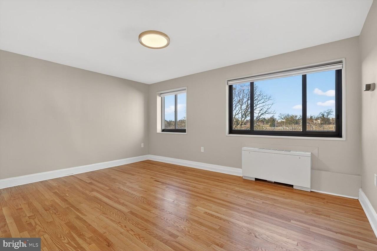 1200 S Arlington Ridge Rd Apt 504 #504 - Photo 6 of 15