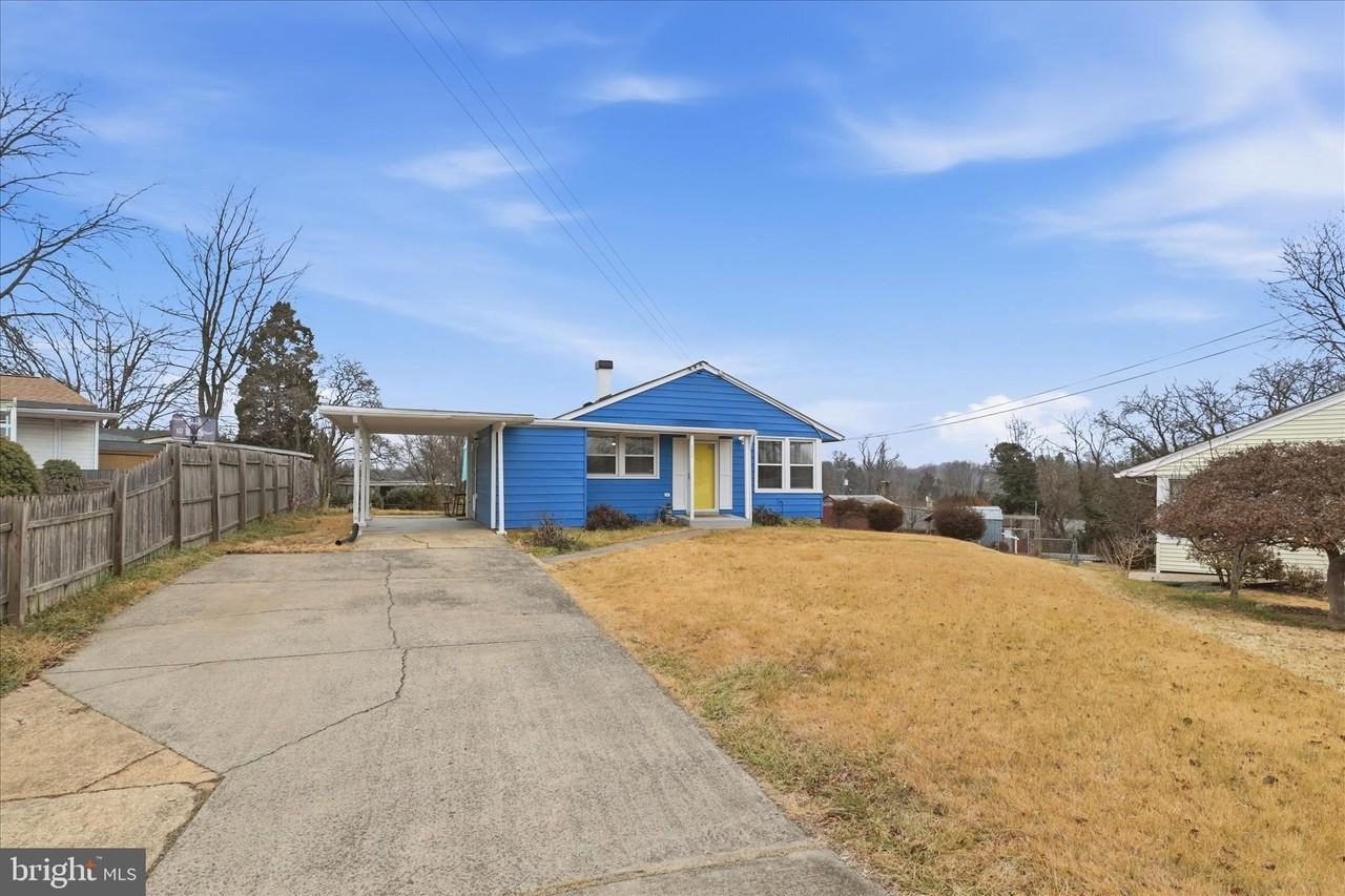 3022 Jonothan Pl - Photo 2 of 28