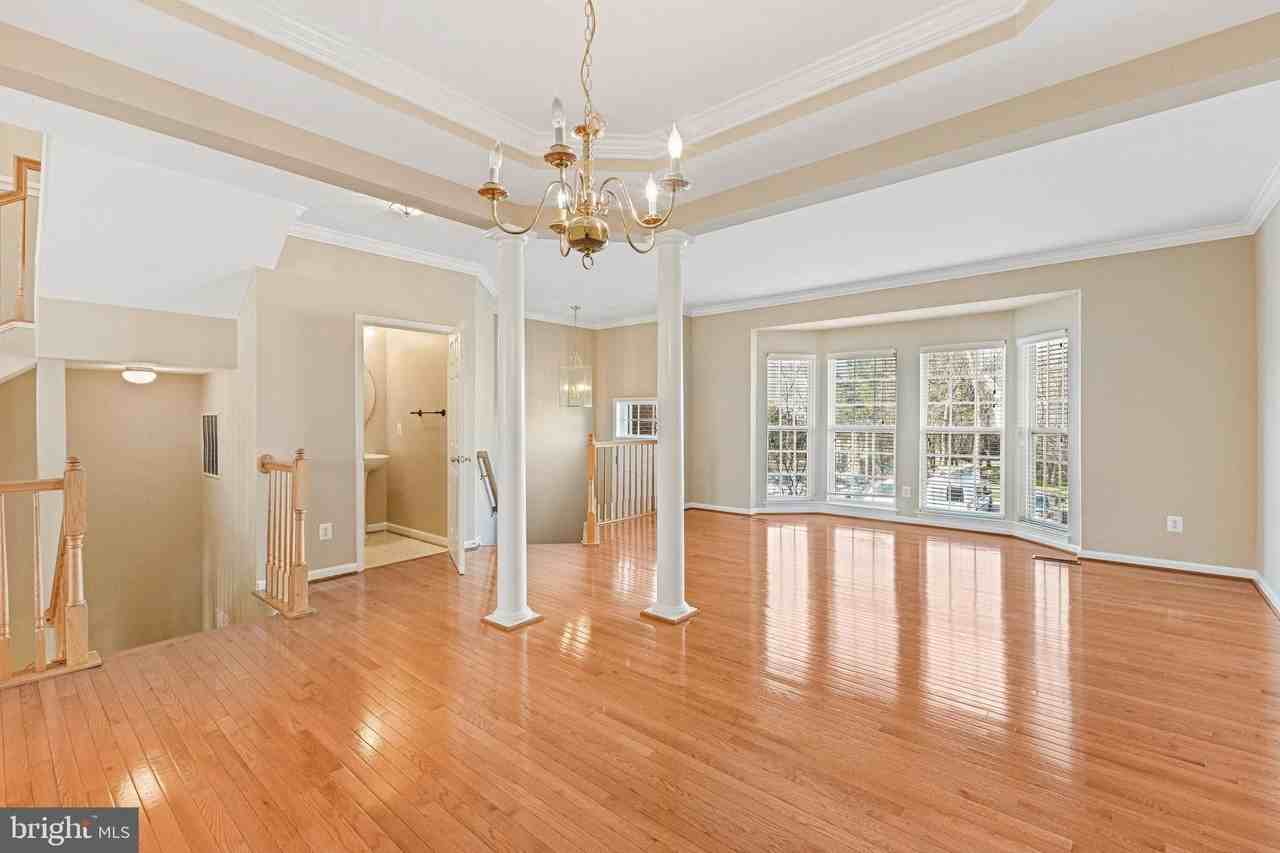 22047 Chelsy Paige Sq - Photo 5 of 43