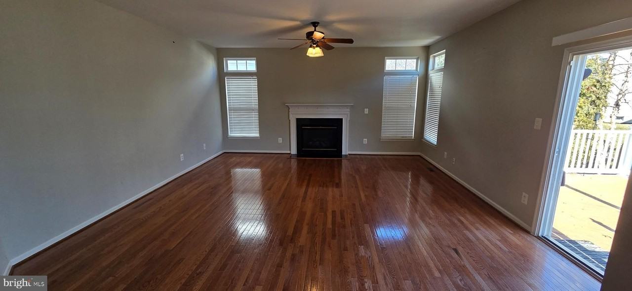 25366 Vacation Pl - Photo 7 of 50