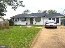 featured image of 7712 Dublin Dr