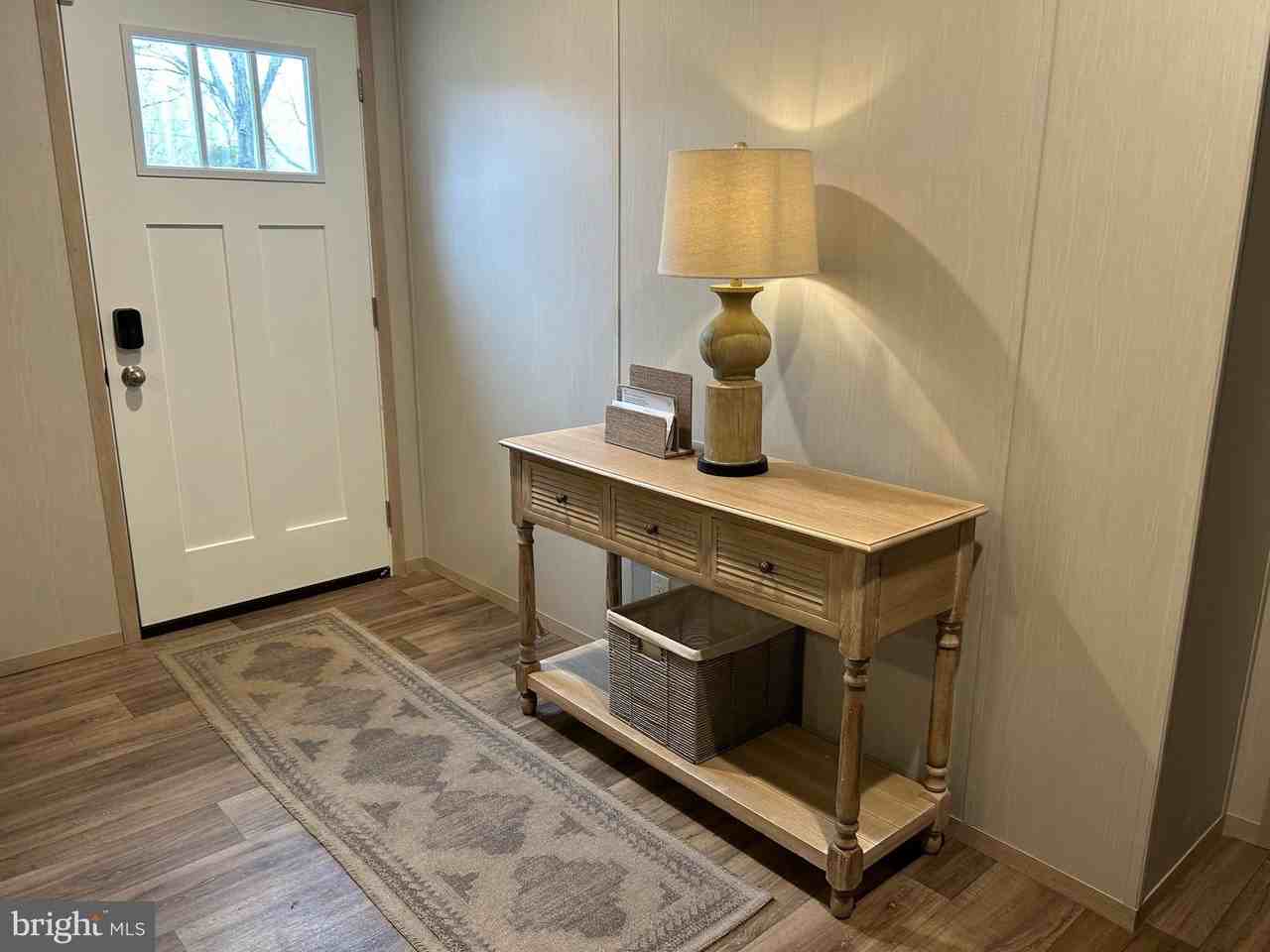 2812 Summit Crossing Rd - Photo 2 of 12