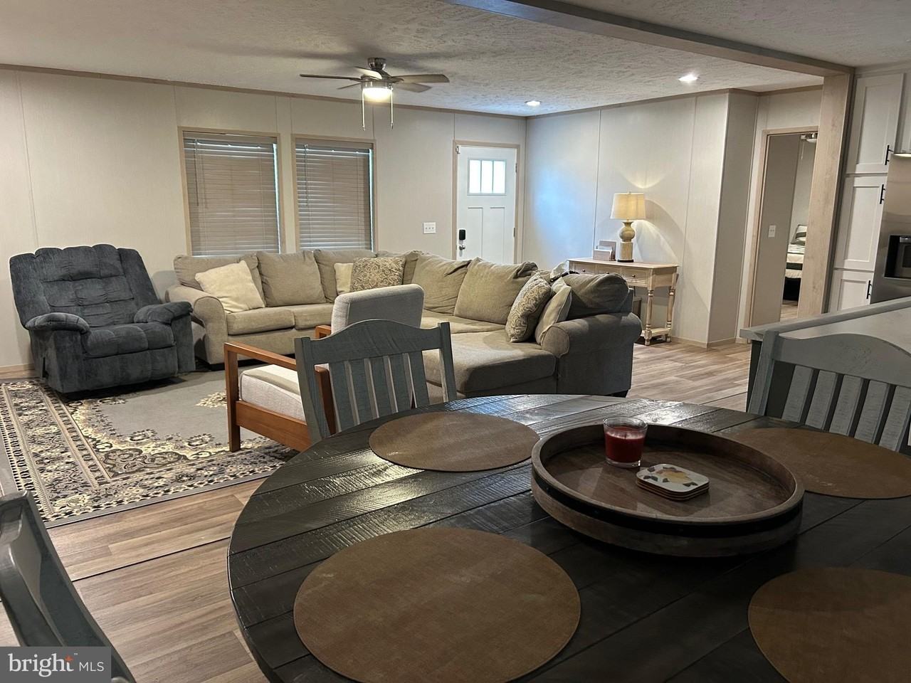 2812 Summit Crossing Rd - Photo 4 of 12