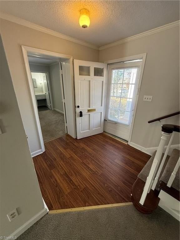 107 Westgate Cir #C - Photo 3 of 16