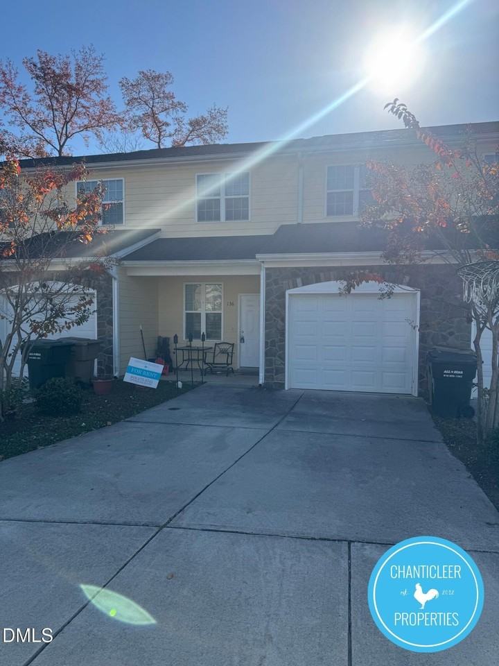 136 Sunnyview Ln - Photo 2 of 7