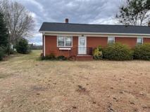 433 Nc 27 E - Photo 1 of 1
