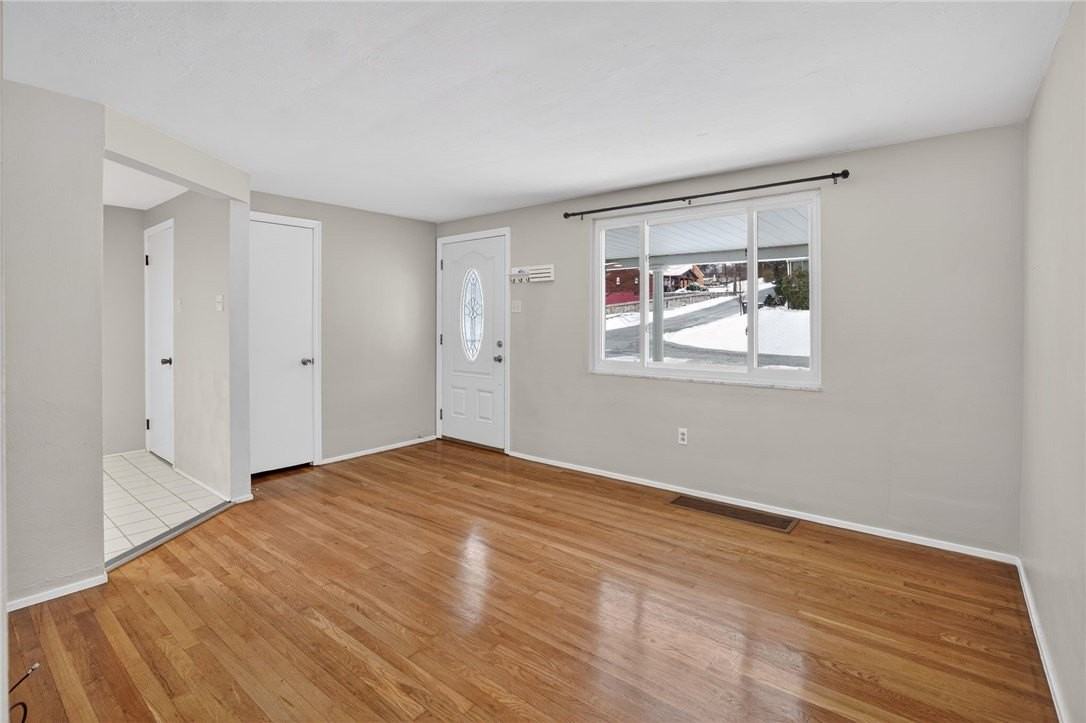 3341 Recker Dr - Photo 4 of 18