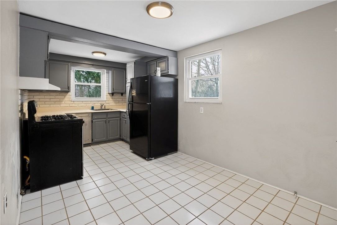 3341 Recker Dr - Photo 7 of 18