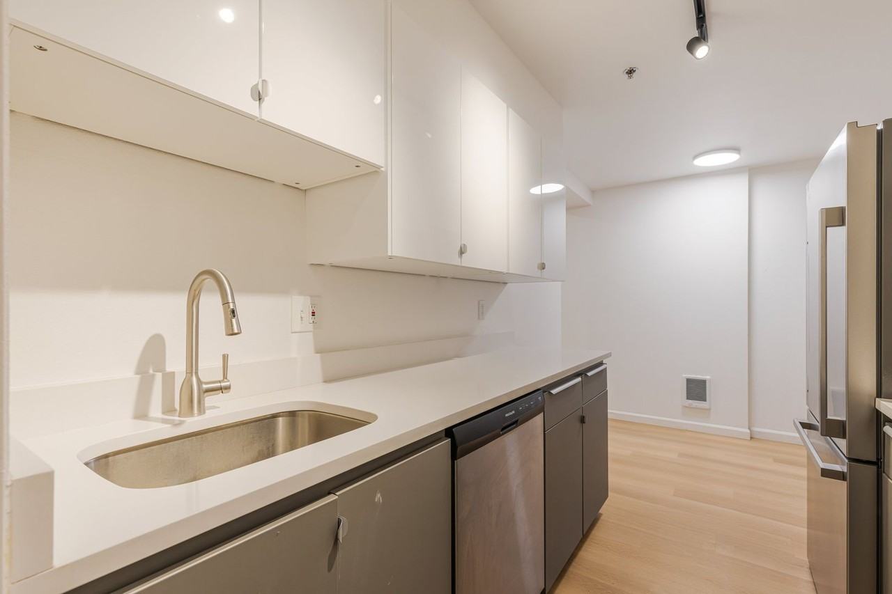 Kearney Court Apartments - Photo 6 of 47