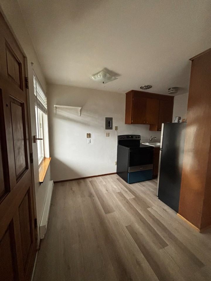 3035 64th Ave Sw #7 - Photo 6 of 22