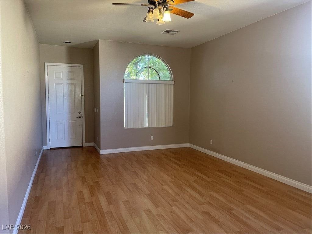 1028 Plentywood Pl - Photo 3 of 18