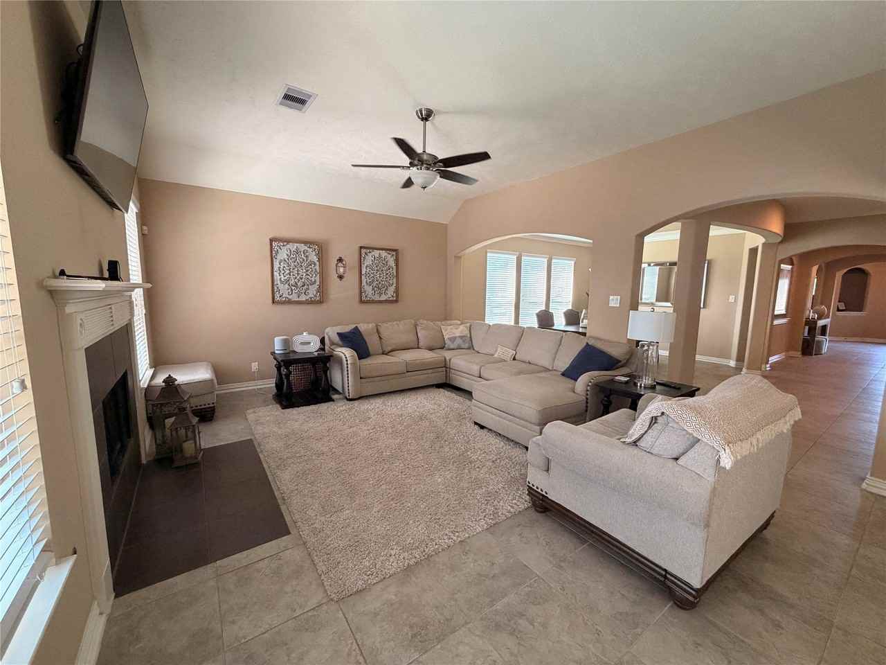 111 Meadow Ridge Way - Photo 6 of 18