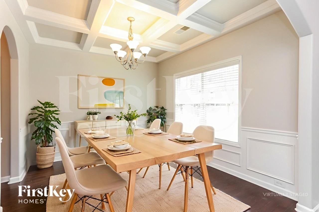 7 Abington Ln - Photo 6 of 18