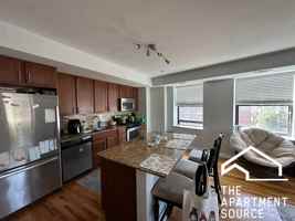 featured image of 1337 W Fargo Ave #404