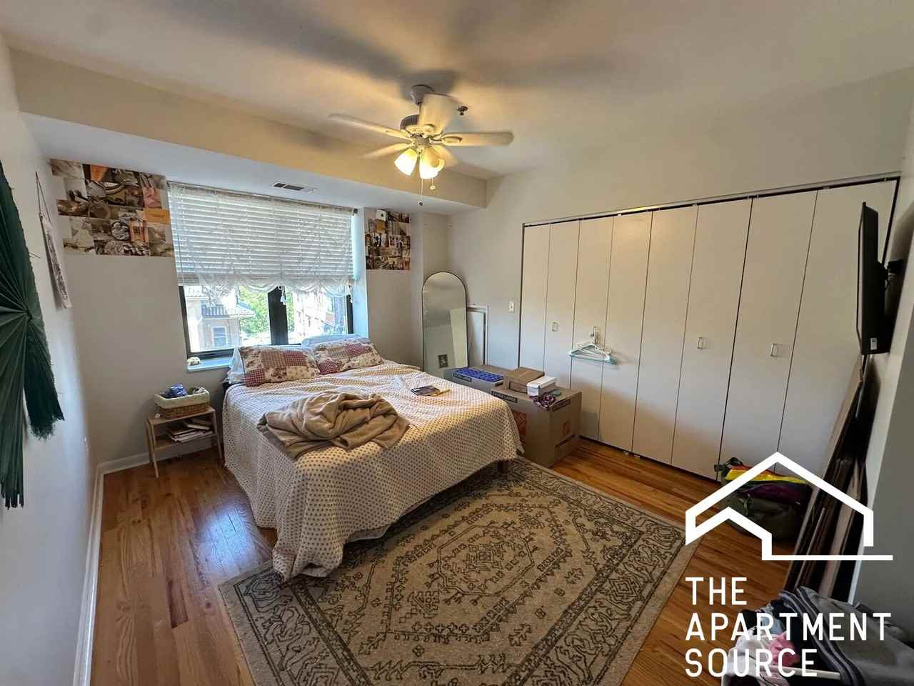 1337 W Fargo Ave #404 - Photo 5 of 7