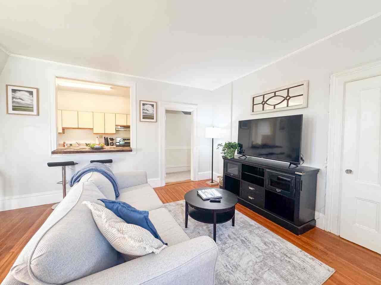 39 Cypress St #2 - Photo 2 of 17