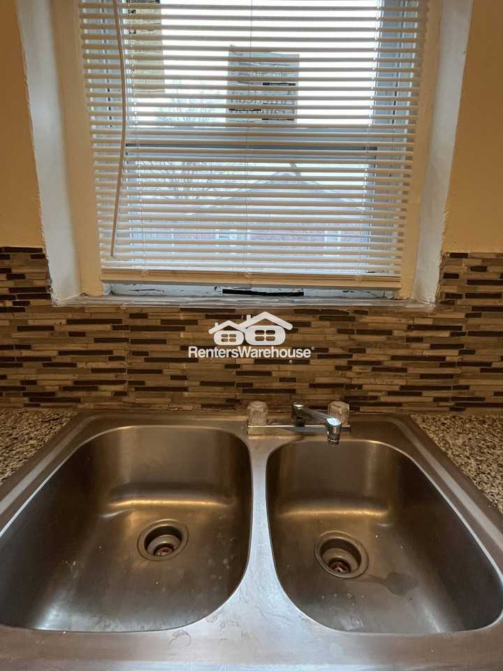 7016 Natural Bridge Rd Ste A - Photo 6 of 14