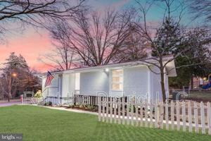 featured image of 4234 S Dakota Ave Ne