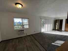 618 Center St - Photo 1 of 1