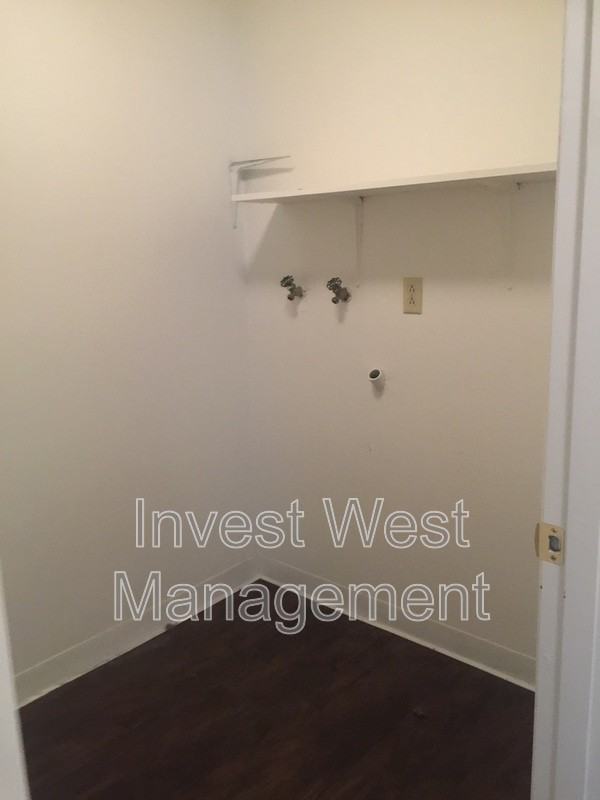 3401 Estreet #2 - Photo 5 of 12