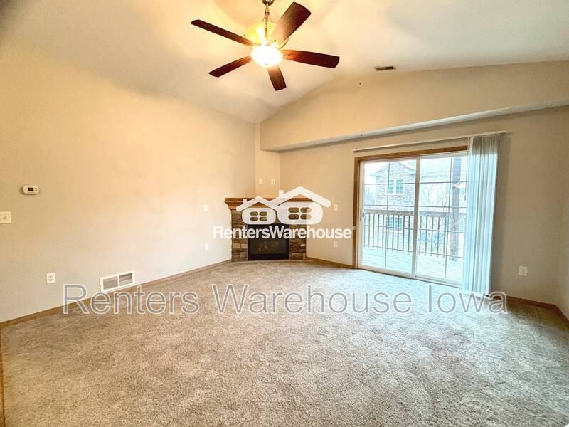 2000 Meadow Ct #203 - Photo 3 of 15