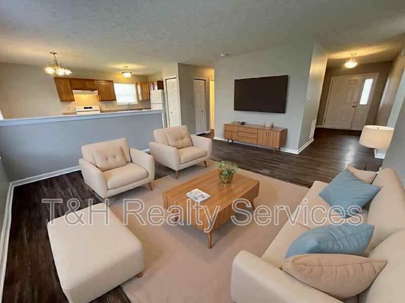 699 Jack Pine Dr - Photo 3 of 26