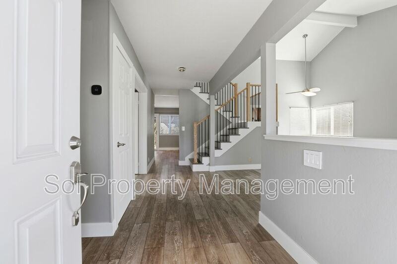 15120 Venetian Way - Photo 2 of 37