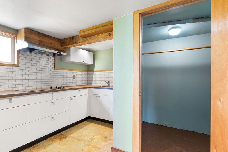 1617 Ne Couch St #2 - Photo 3 of 13