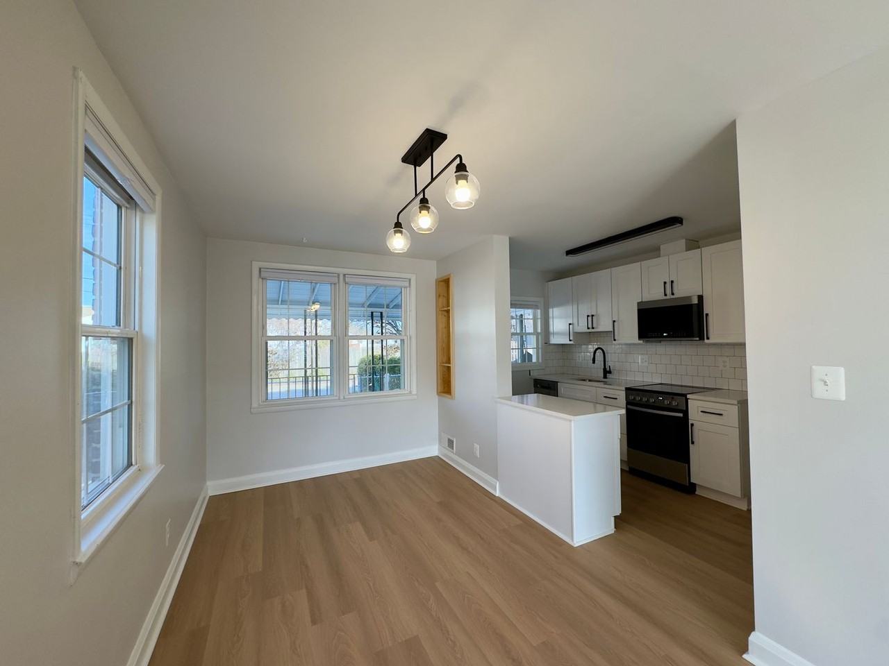 2801 Southbrook Rd - Photo 7 of 50