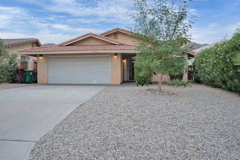 53085 Avenida Obregon - Photo 2 of 20