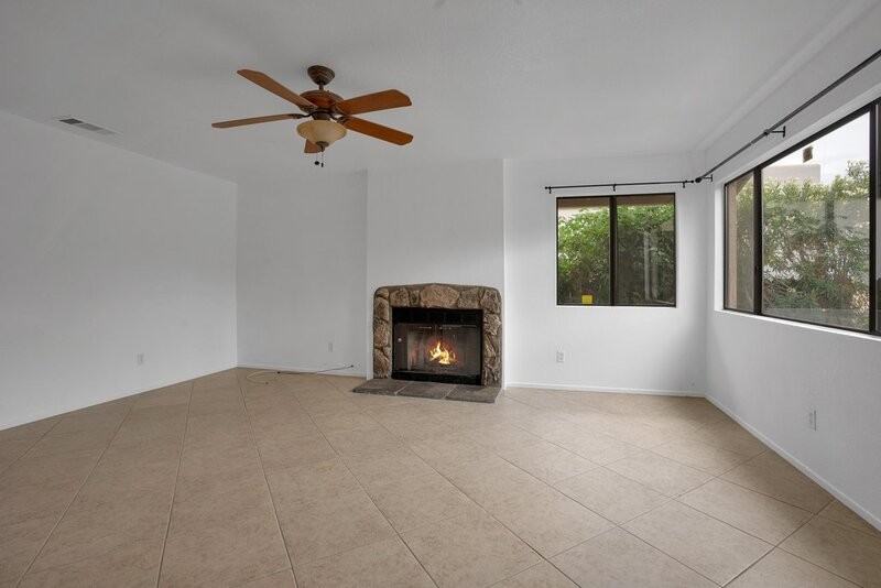 53085 Avenida Obregon - Photo 3 of 20