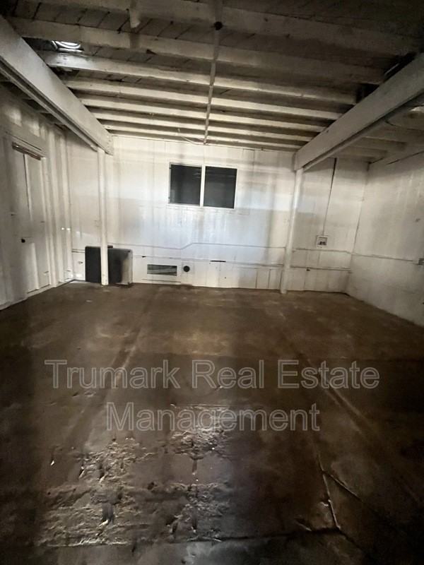 8409 Wentworth St - Photo 5 of 20