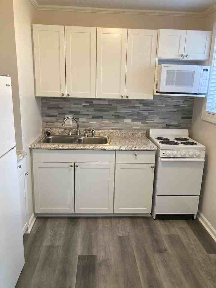 520 N Tremont Dr - Photo 7 of 7