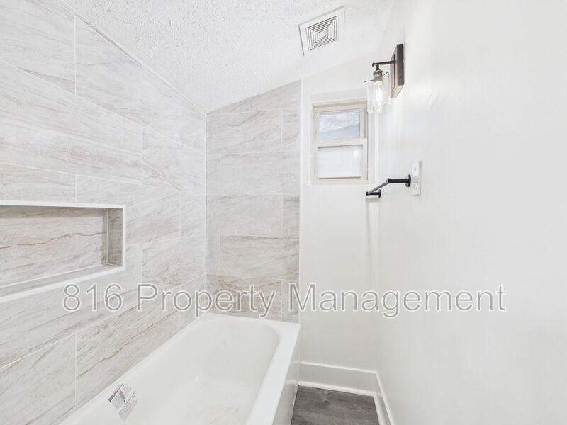 1827 E 81st St - Photo 7 of 20