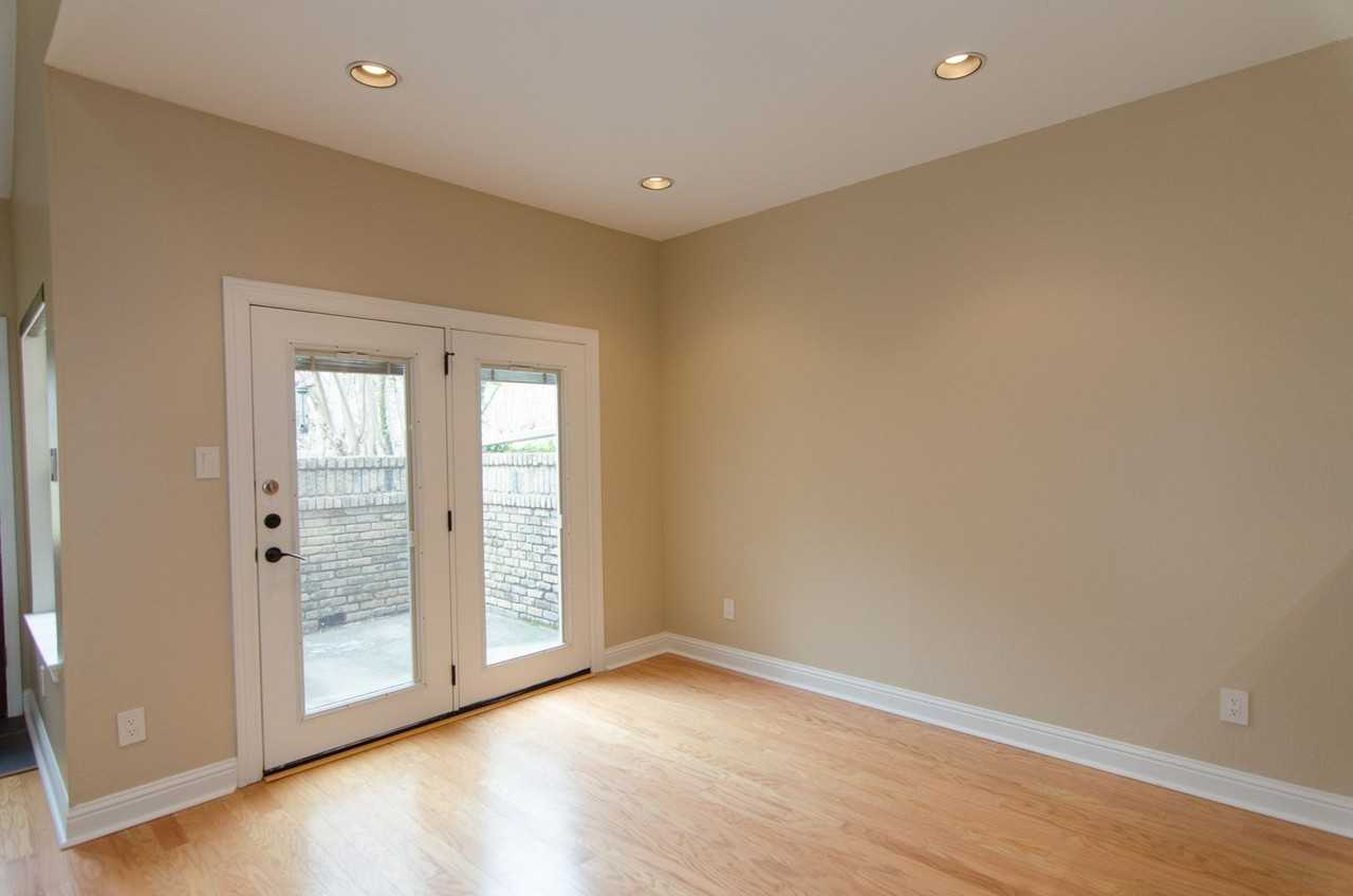 10819 Crown Colony Dr - Photo 6 of 15