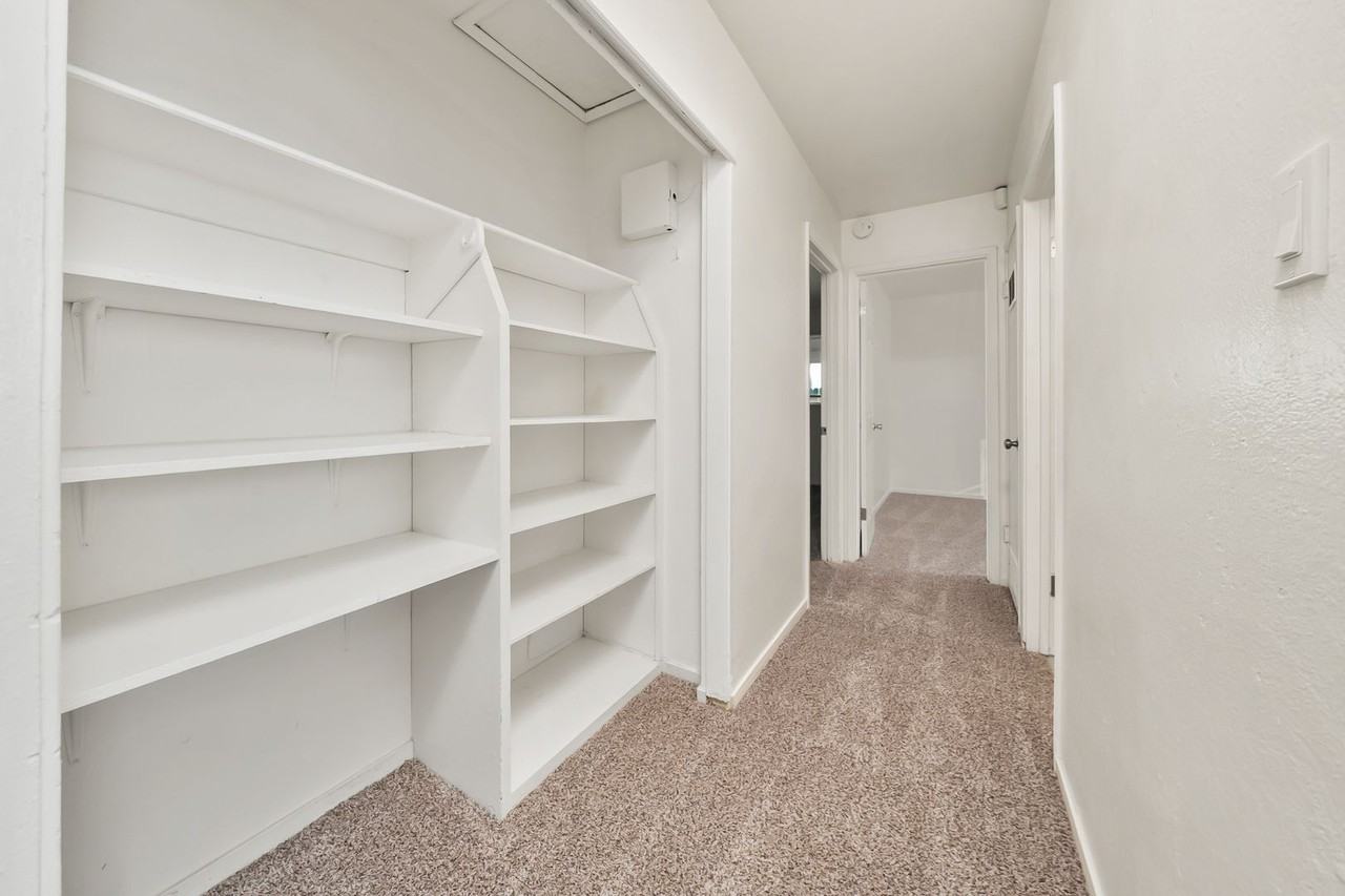 4184 Cornelia Way - Photo 6 of 13