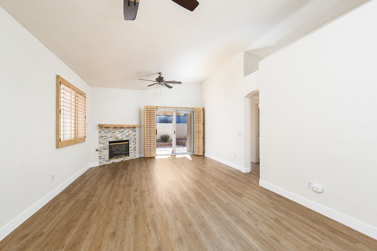 2137 Hidden Ranch Ter - Photo 5 of 26