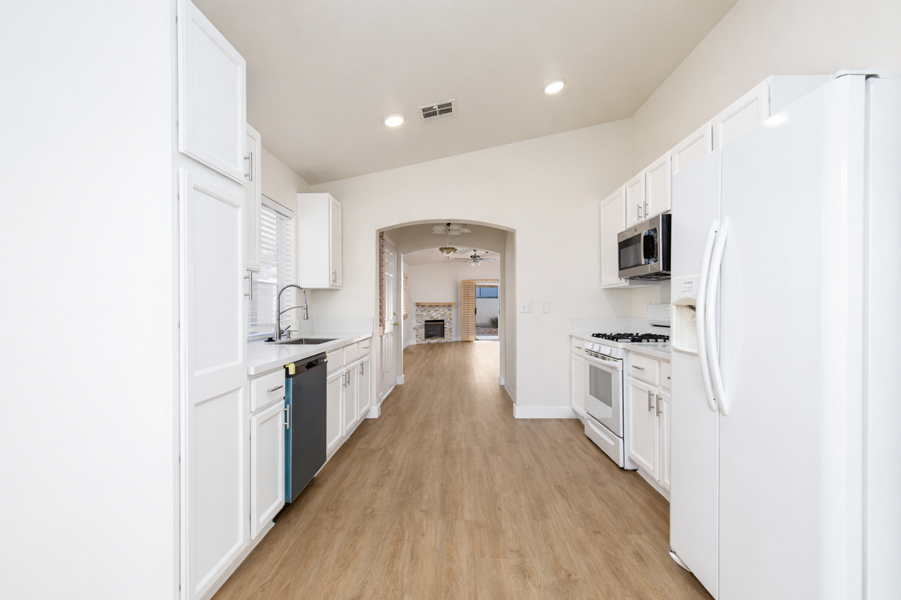 2137 Hidden Ranch Ter - Photo 7 of 26