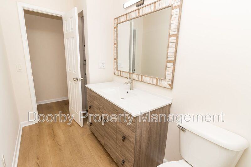 4716 Tomahawk Trl #B - Photo 7 of 12