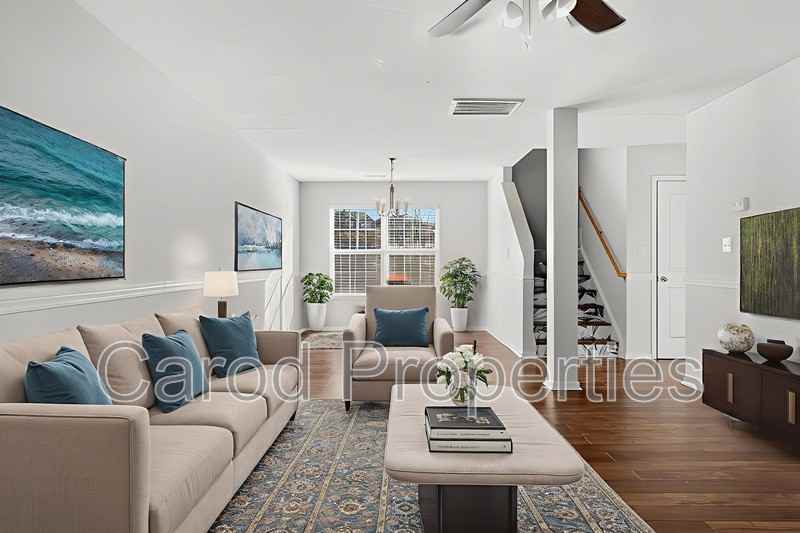 3315 Runneymede St Sw - Photo 5 of 50