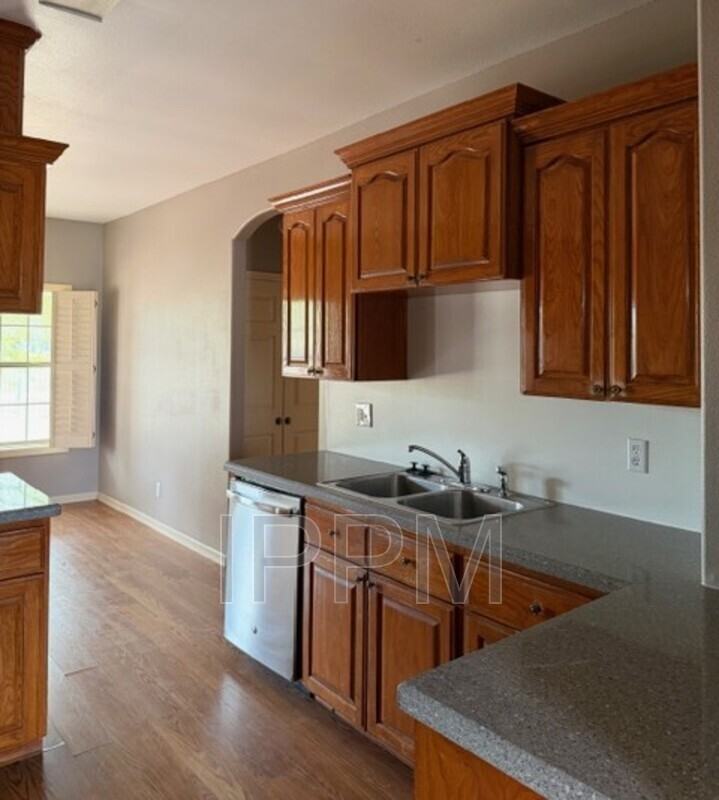 3318 Champagne - Photo 4 of 17